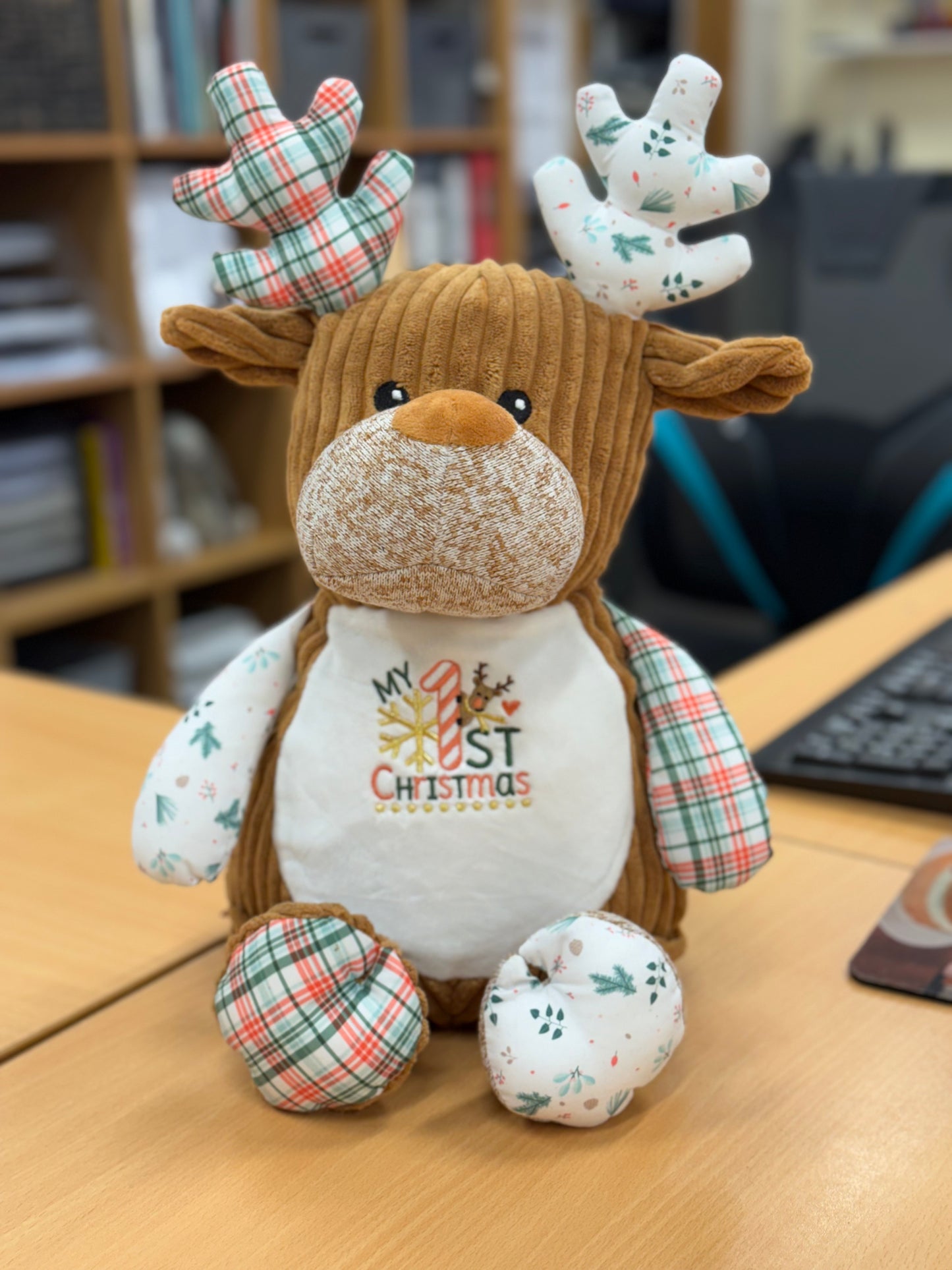 Reindeer Cubby 1st Christmas with personalised name