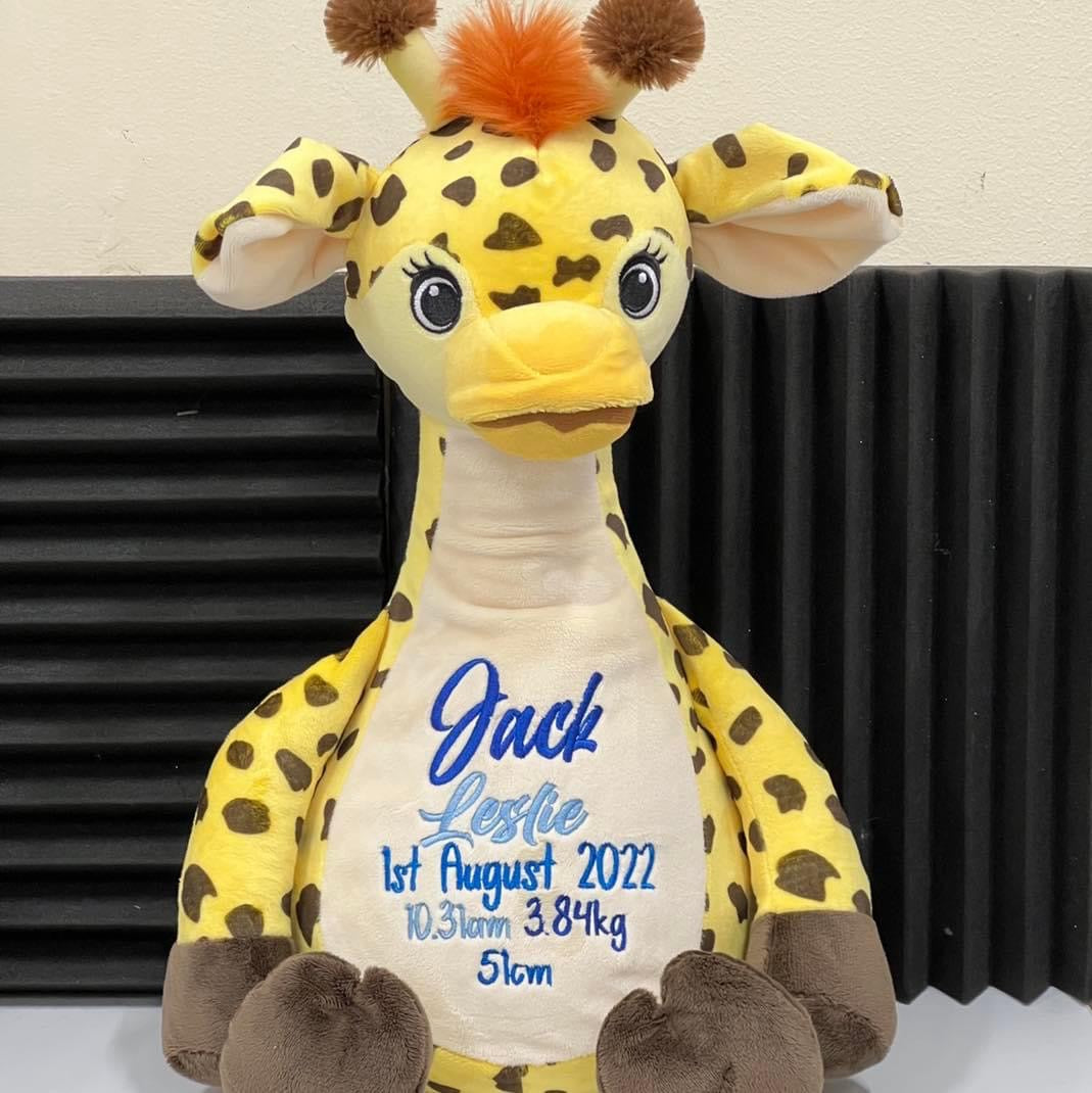 Giraffe Cubby with personalised embroidery