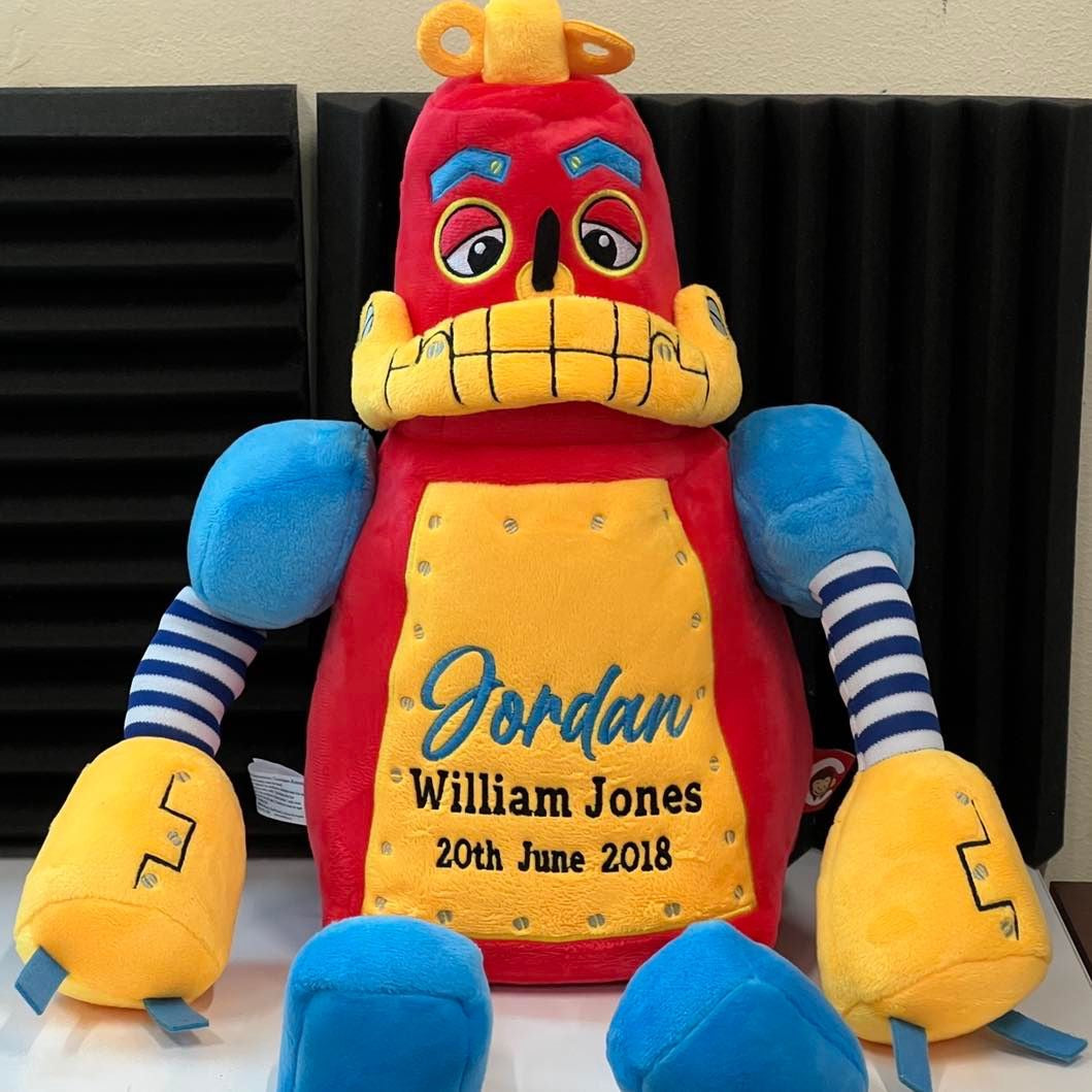 Robot Cubby with personalised embroidery